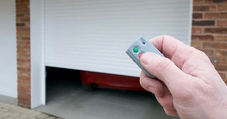 Купить автоматику для рулонных ворот Коркино, цена от 2773 руб.